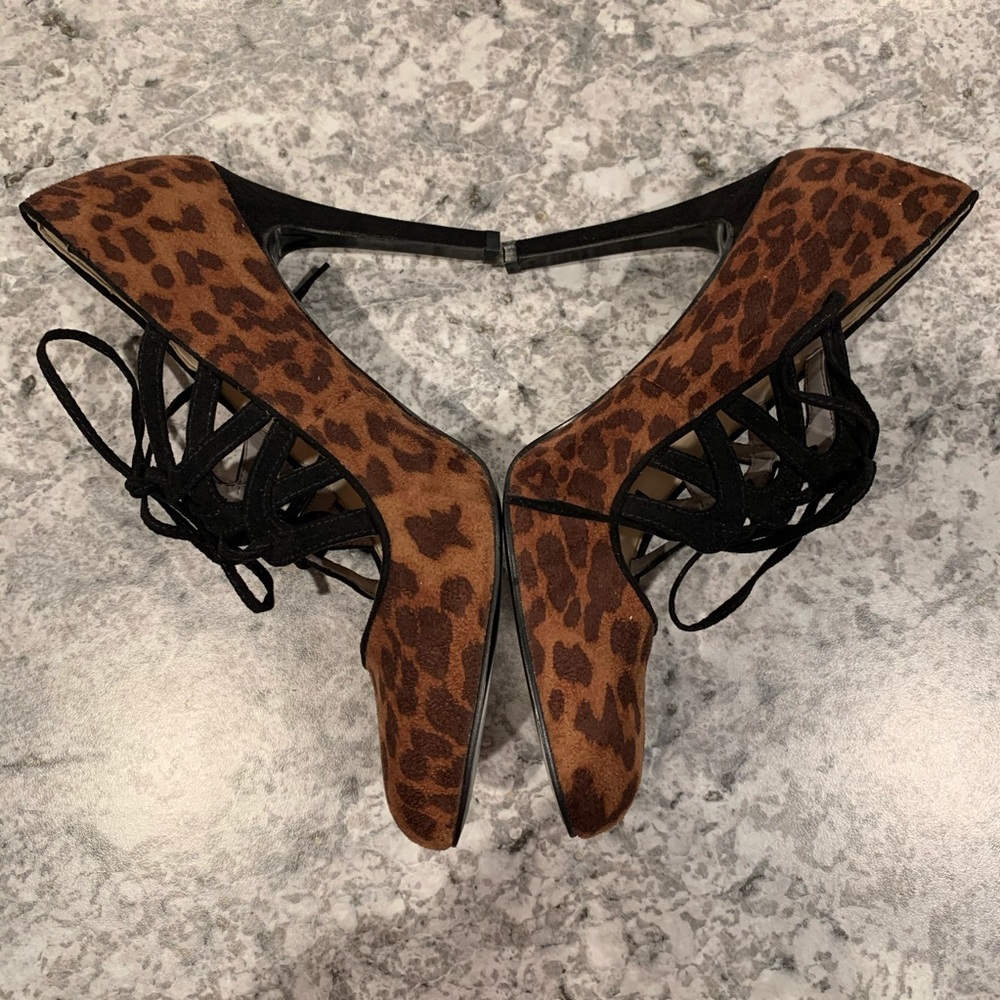 Nine West Stiletto Heel Leopard Print Sasafraso. - Picture 3 of 6